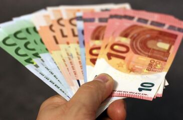 Na pomoc s uprchlickou krizí dostane Česko téměř 10 miliard korun